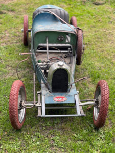 bugatti-baby-electrique-voitureapedales.fr